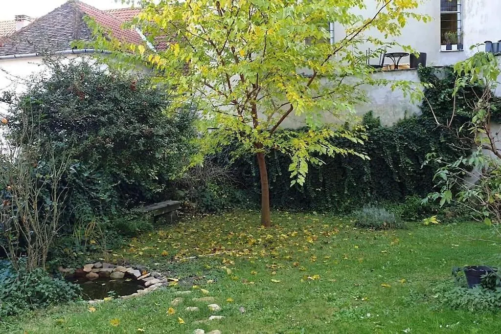 Hilltop Garden Apartman Budapesta Apartament